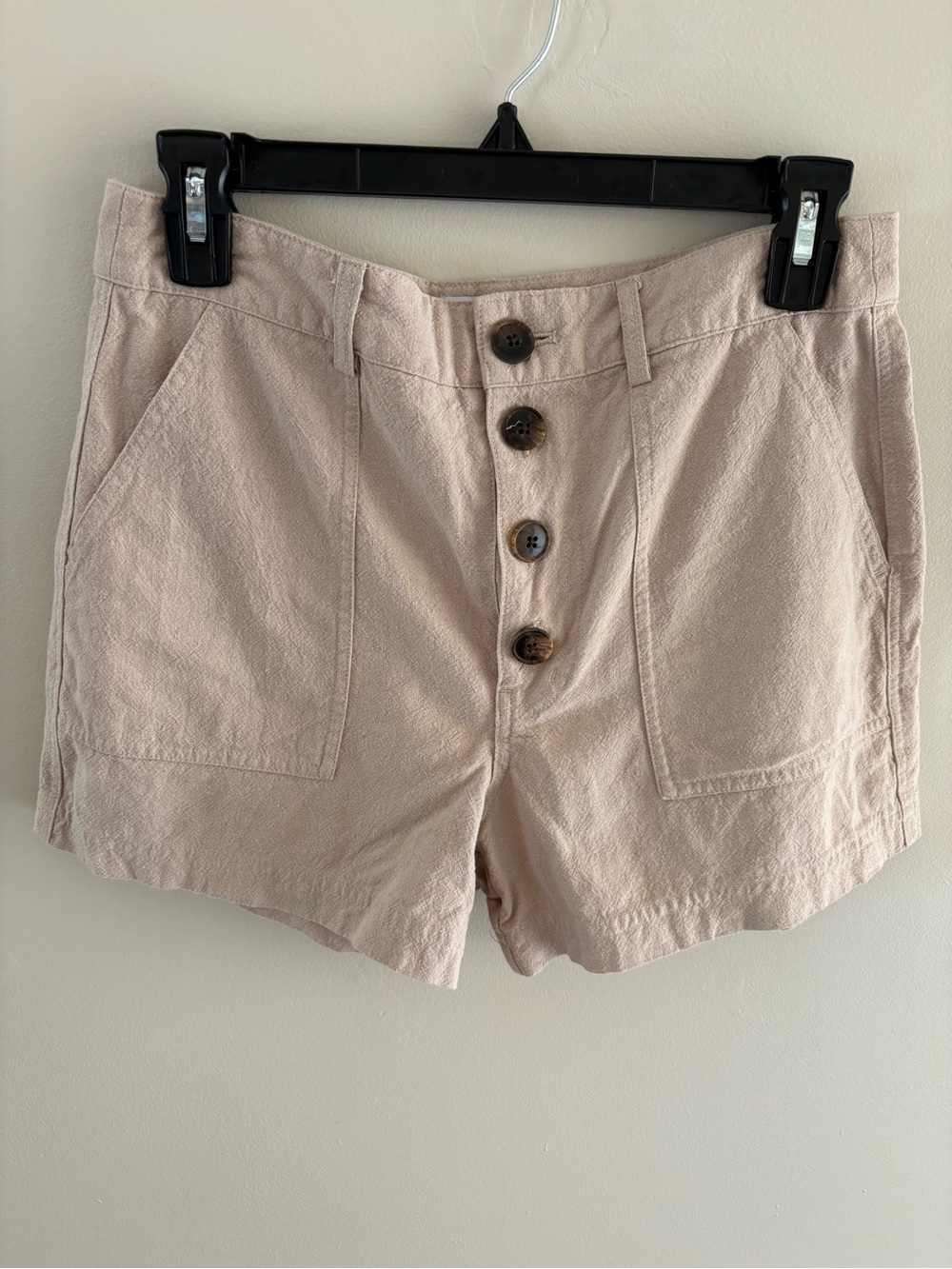 High-Rise Button-Front Women's Shorts in Light Beige